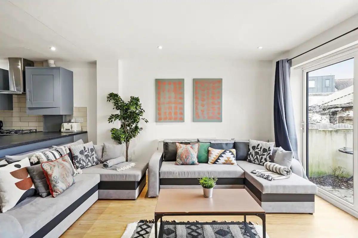 Elegant Flat - Sleeps 8 Lägenhet Bristol Exteriör bild