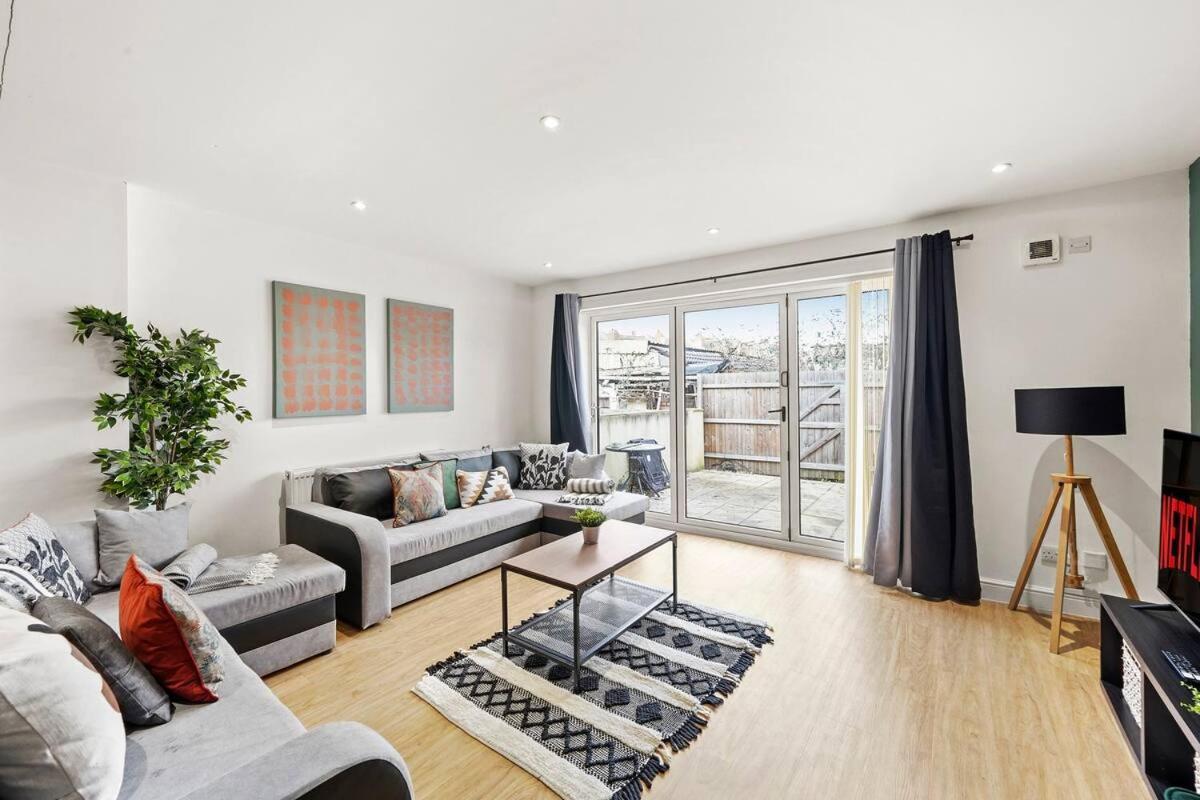 Elegant Flat - Sleeps 8 Lägenhet Bristol Exteriör bild